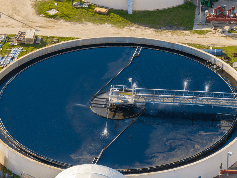 Sewage settlement tank